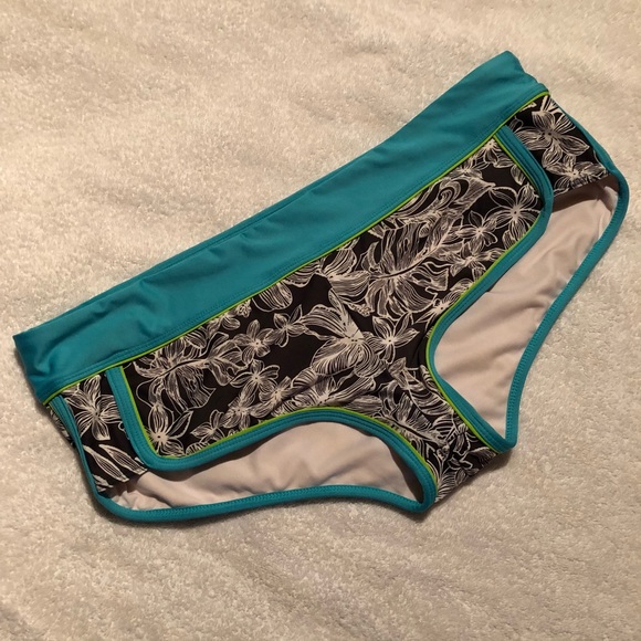 Athleta Other - ATHLETA Bikini Bottoms